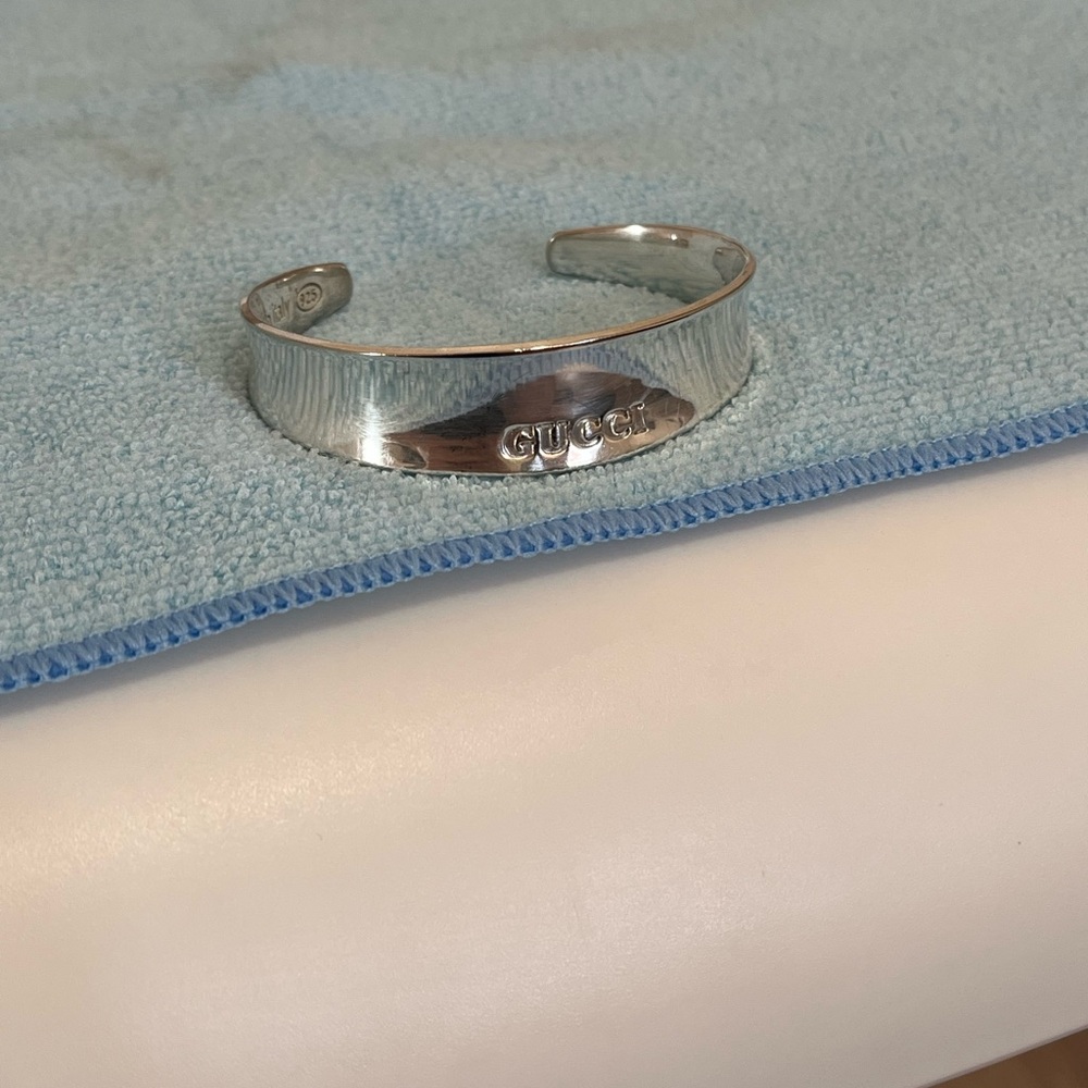 Vintage 1960s Gucci Sterling Silver 925 Beautiful Bangle
